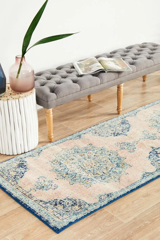 Arvin Power Loomed Flamingo Runner Rug