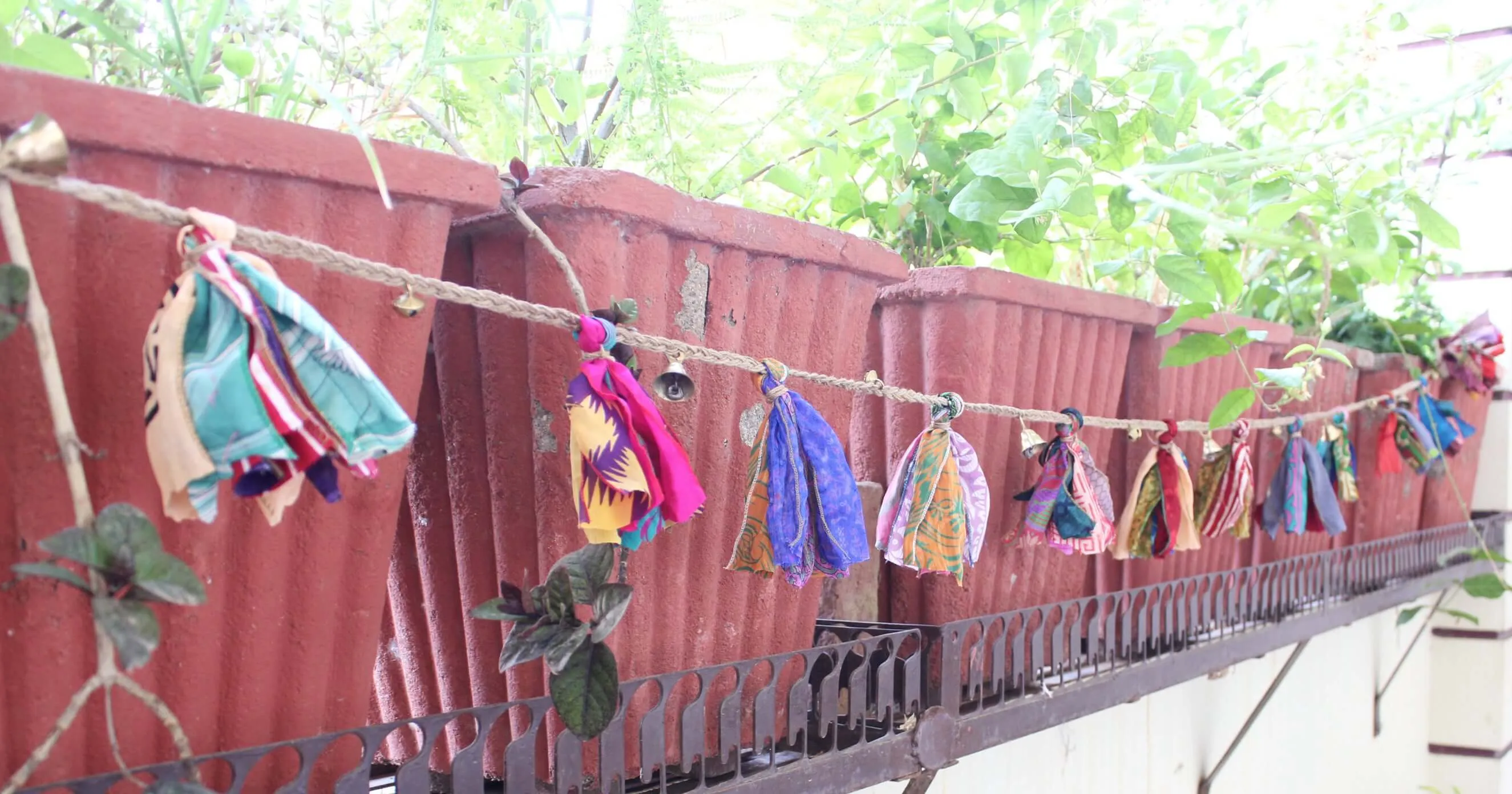 Bells on String Jute Garland Handmade Hanging Garlands for Party and Home Decoration
