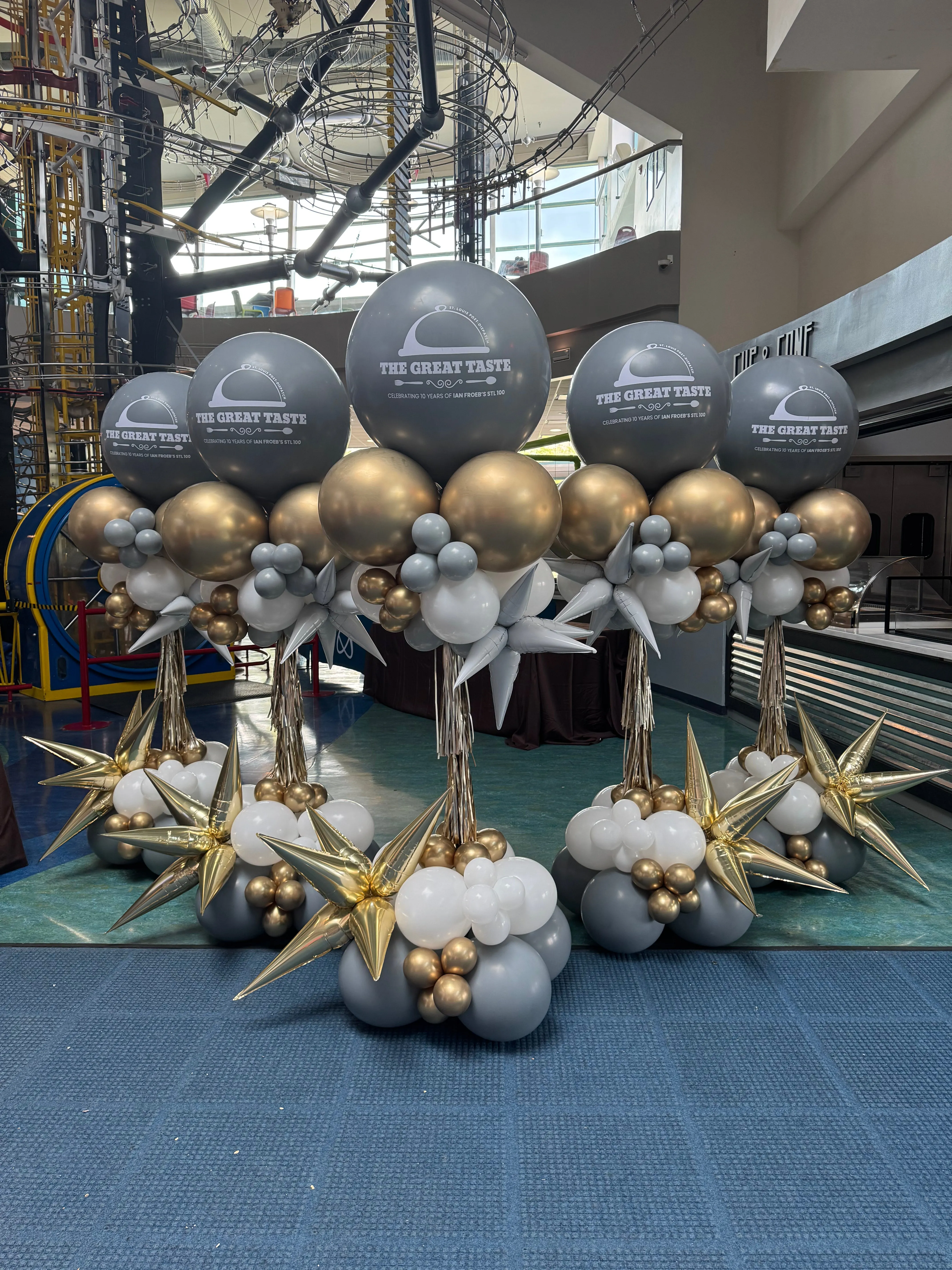 Custom Premium Balloon Column