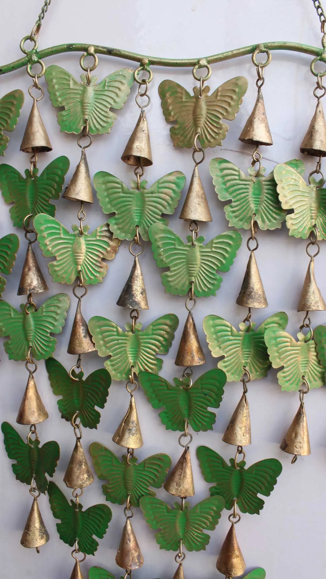 Handmade 28 Butterflies Wind chime Bells Garden Indoor Outdoor Patio Wall Décor , Bohemian Theme , Country Style Home Décor Ornaments