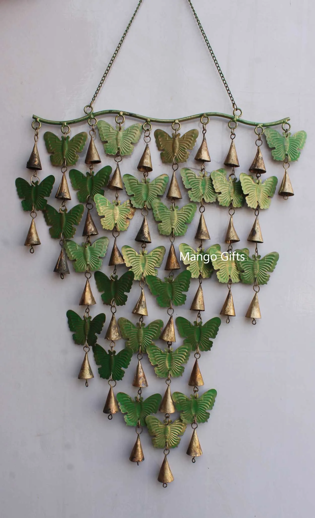 Handmade 28 Butterflies Wind chime Bells Garden Indoor Outdoor Patio Wall Décor , Bohemian Theme , Country Style Home Décor Ornaments
