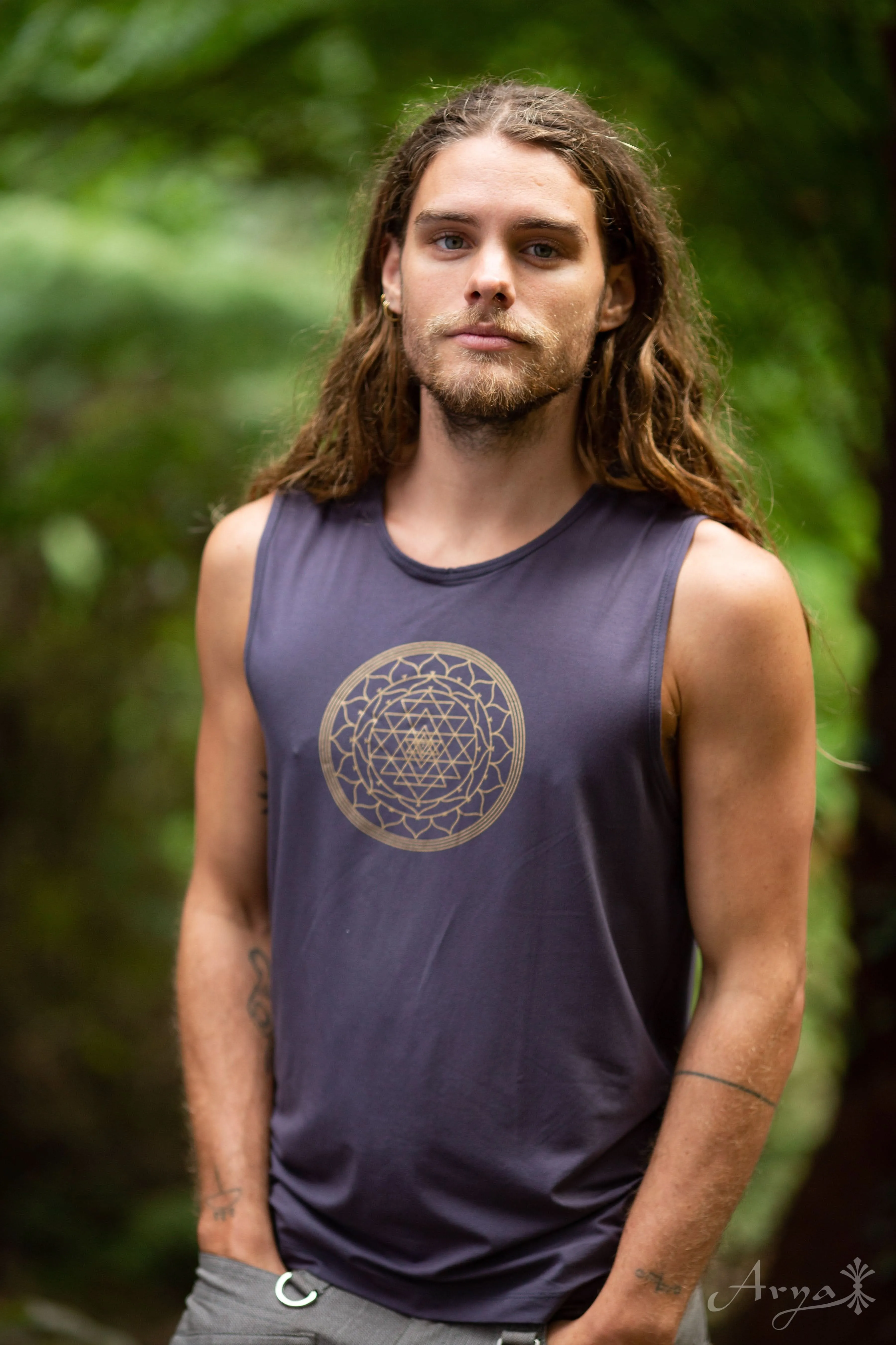 Hatha Singlet