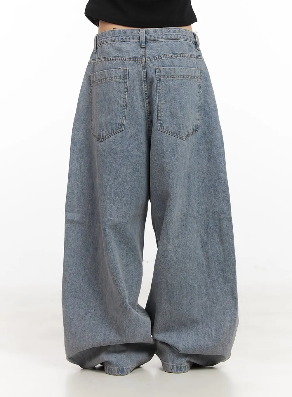 Kary Mega Oversized-Fit Jeans CJ528