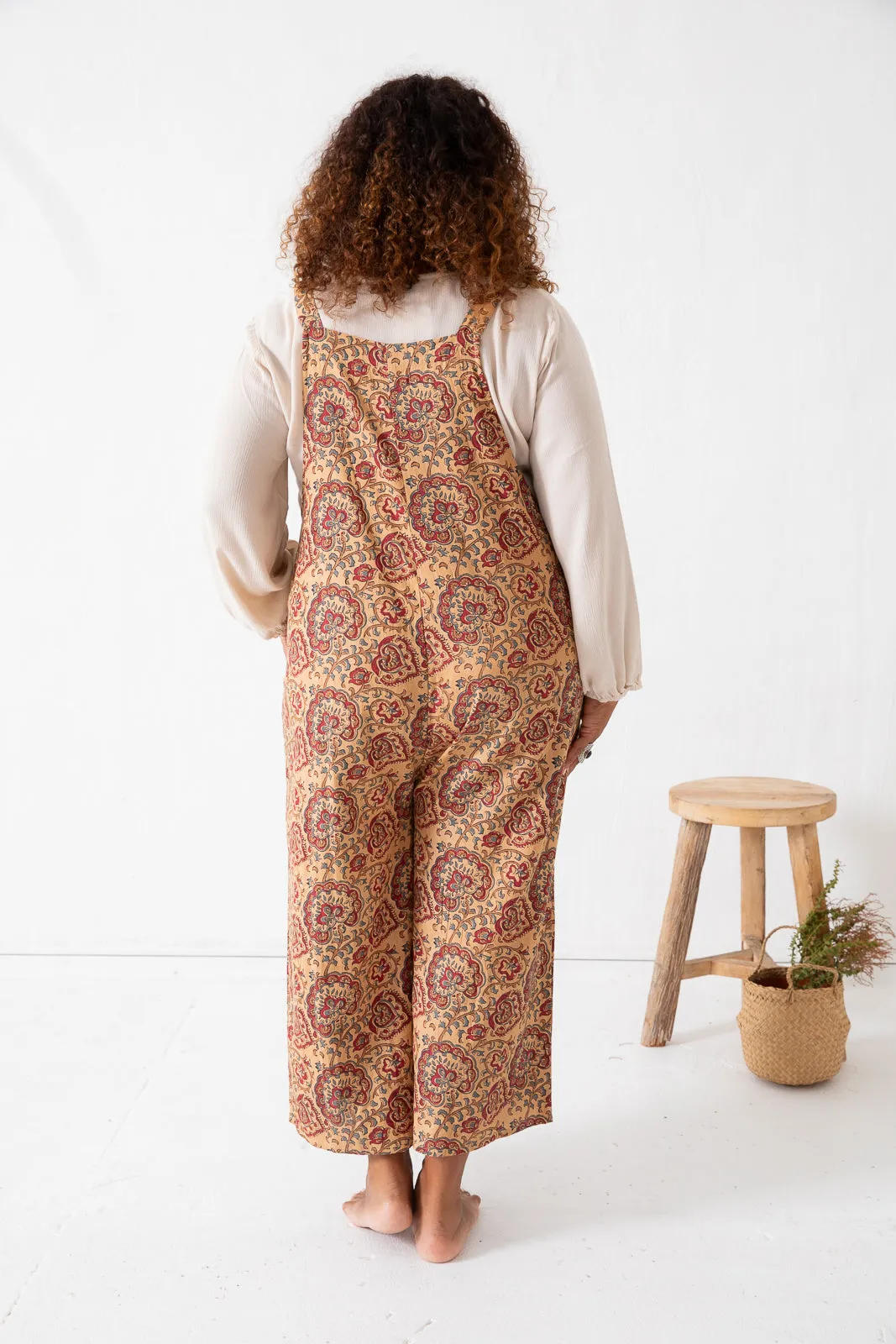 Mirissa Overall